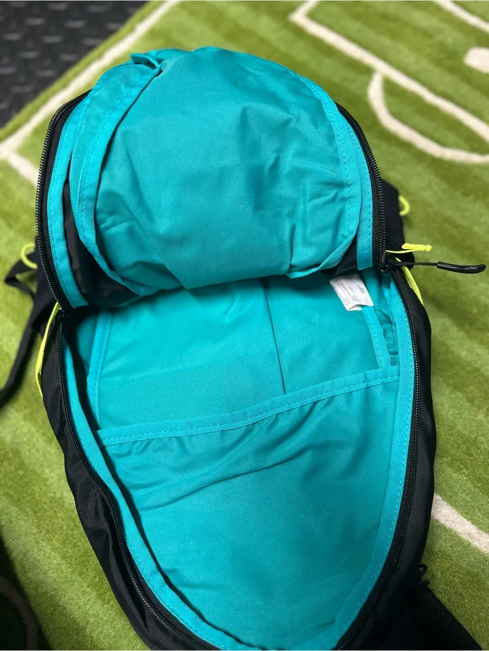 Nike Cheyenne Vapor Running Backpack Black Volt Yellow Rain Cover Trail Hydratio